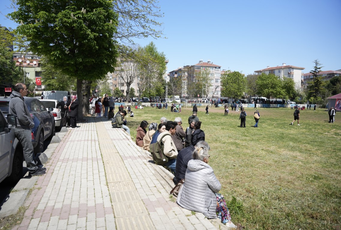 İstanbul'da Deprem nedeniyle eğitime era verildi
