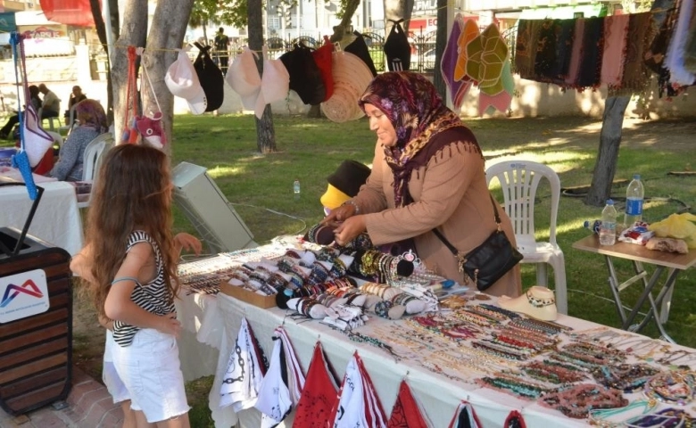 Mersin'de Üreten ellerin emeği, katma değere çevriliyor