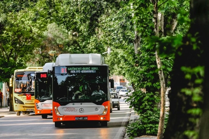 Gaziantep’te toplu ulaşım zammı tepki çekti