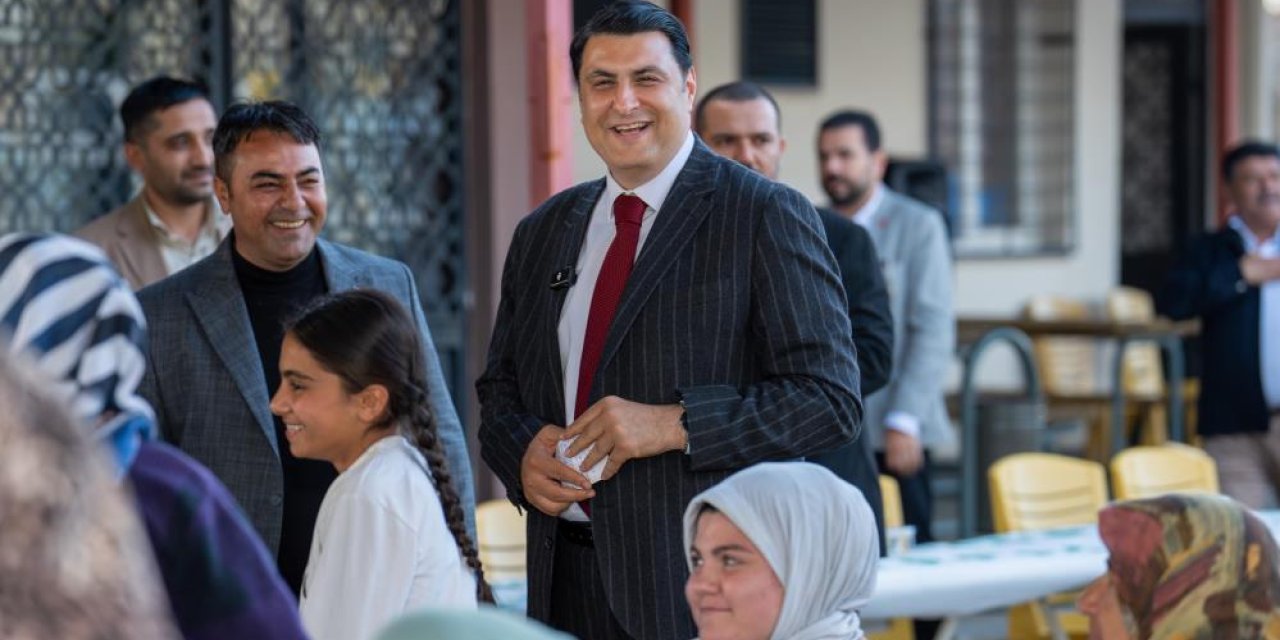 Sarılar'da yıllardır çözülmeyen yol sorununu Başkan Yılmaz çözdü