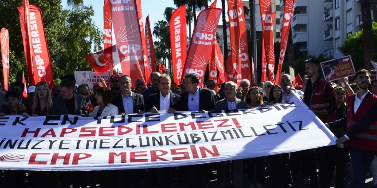 Mersin'de 1 Mayıs Emek ve Dayanışma Günü coşkuyla kutlandı