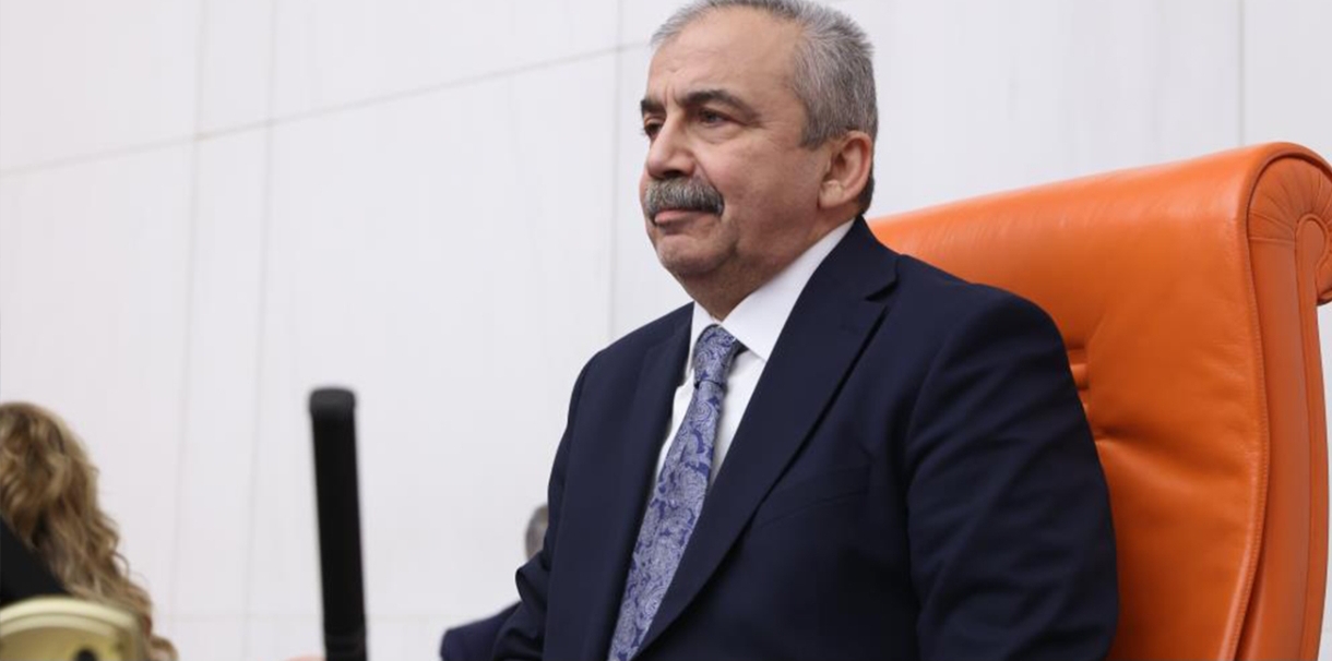 DEM Parti Milletvekili Sırrı Süreyya Önder vefat etti