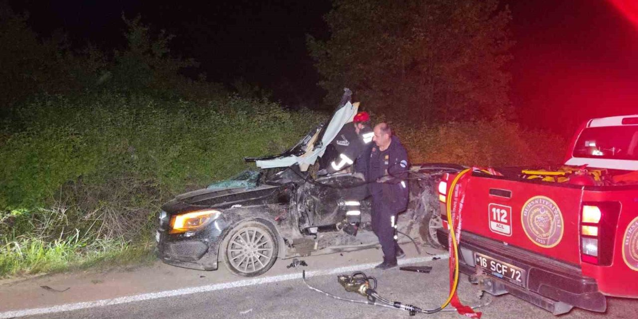 Bursa’da Otomobil ile cip çarpıştı: 3 ölü, 1 yaralı