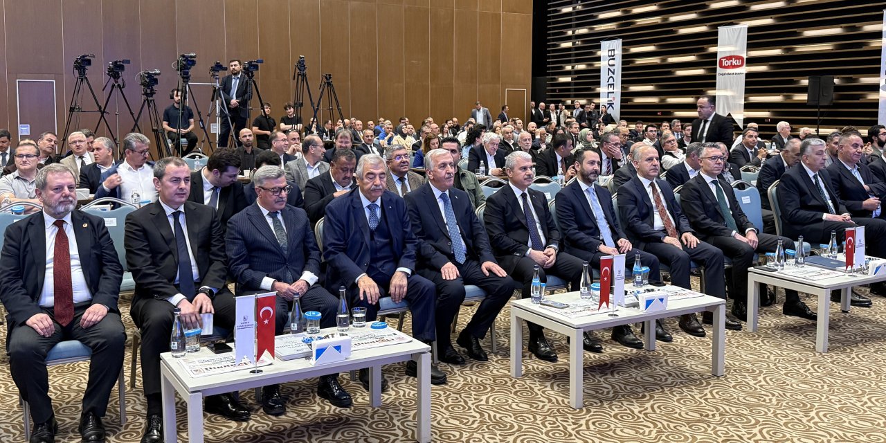 2. Konya Ekonomi Forumu'nda ekonomideki sorunlara dikkat çekildi