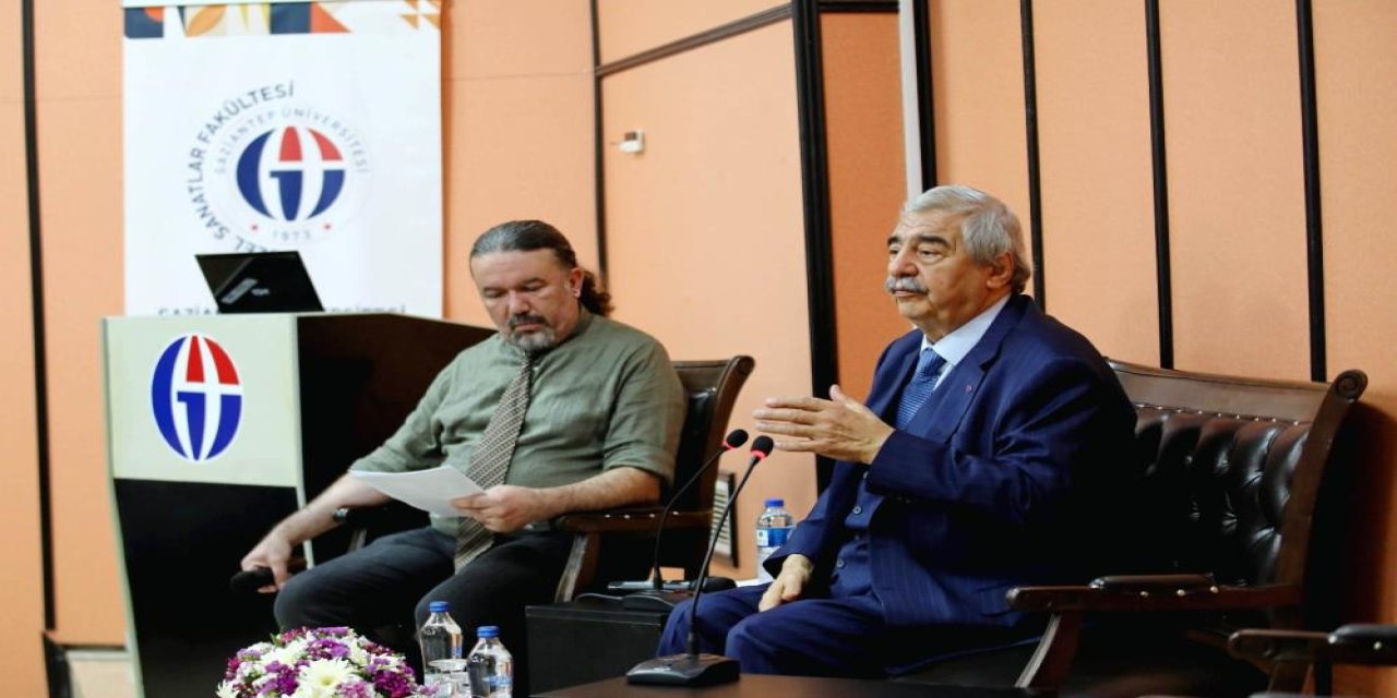 Abdulkadir Konukoğlu Gaziantep Üniversitesinde öğrencilere tecrübelerini anlattı
