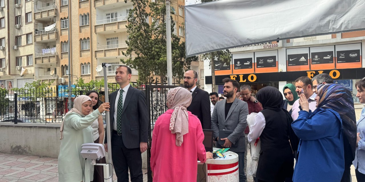 Gaziantep’te sağlık için ölçüm zamanı: “Ölç, öğren, önlem al” uygulaması vatandaşla buluştu