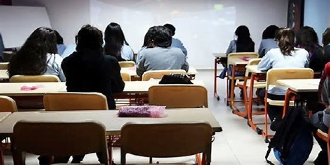 MEB 403 öğrencinin diplomasını  iptal etti