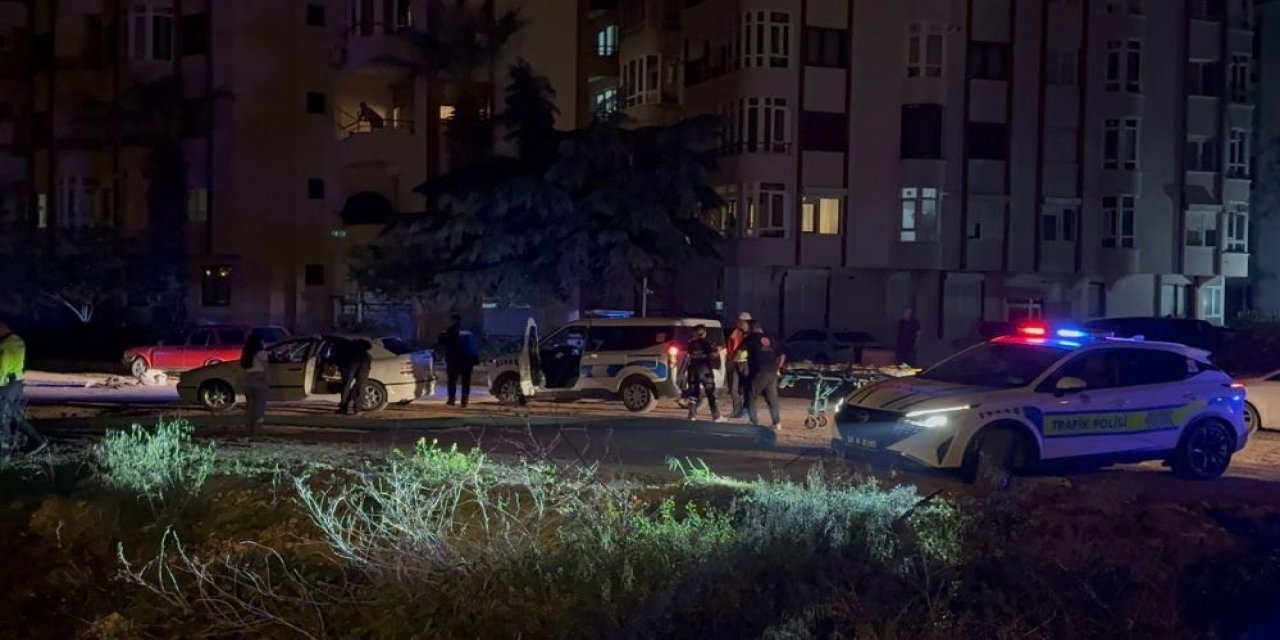 Genç kız erkek arkadaşı tarafından öldürüldü
