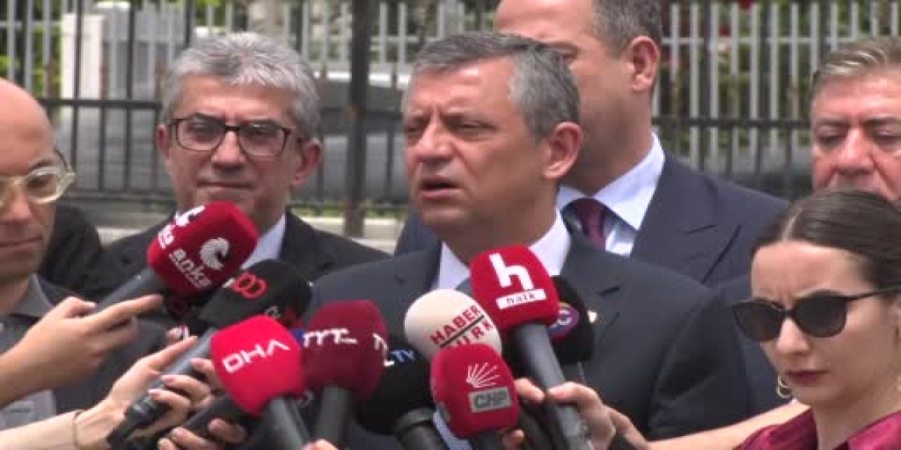 Özgür Özel: "Asgari ücrete ara zam, emekçilerin hakkıdır söke söke alınmalıdır"