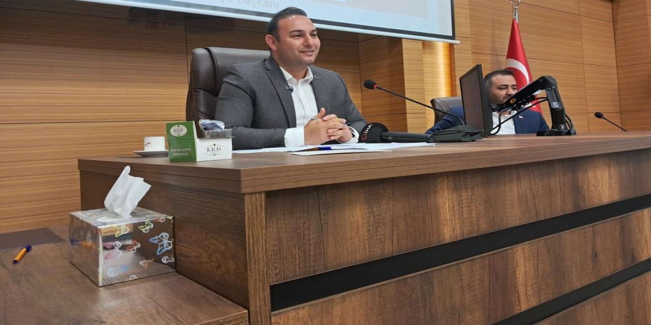 Kilis Belediye Başkanı Bilecen: "Kilis’teki tüm camileri temizliyoruz"