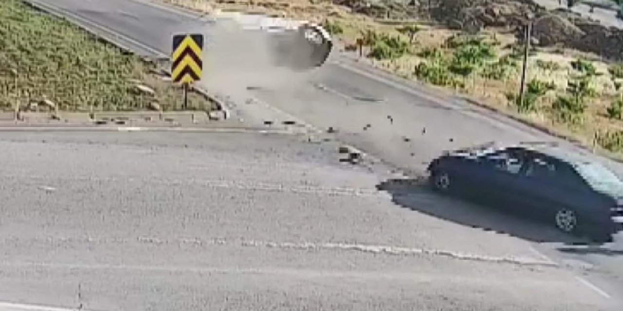 Gaziantep'te kırmızı ışık ihlali kazaya neden oldu, çok sayıda yaralı var