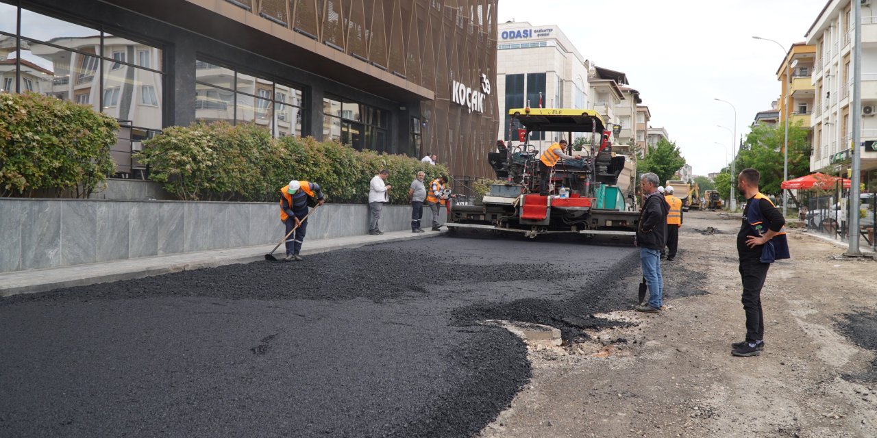 Şehitkamil Belediyesinin asflat atağı sürüyor