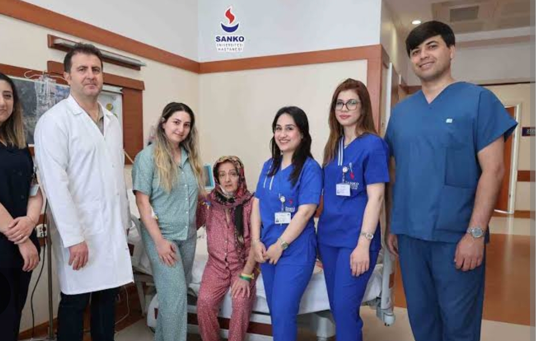 SANKO Üniversitesi Hastanesi’nde başarılı böbrek nakli