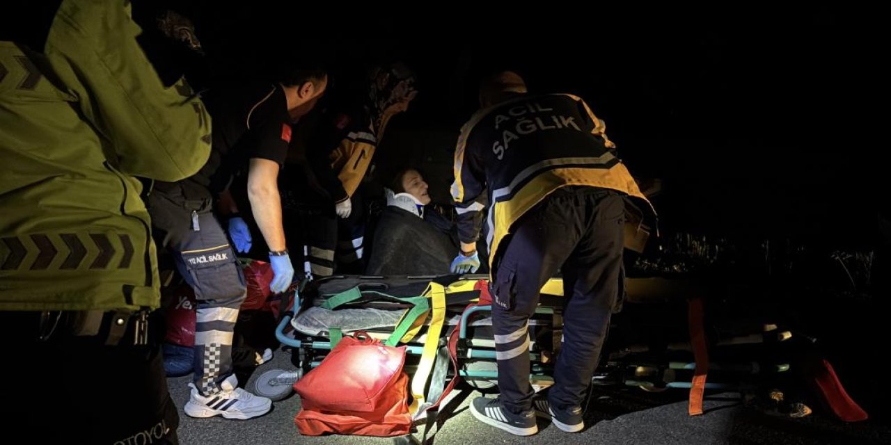 TEM oto yolunda korkunç kaza: 16 yaralı