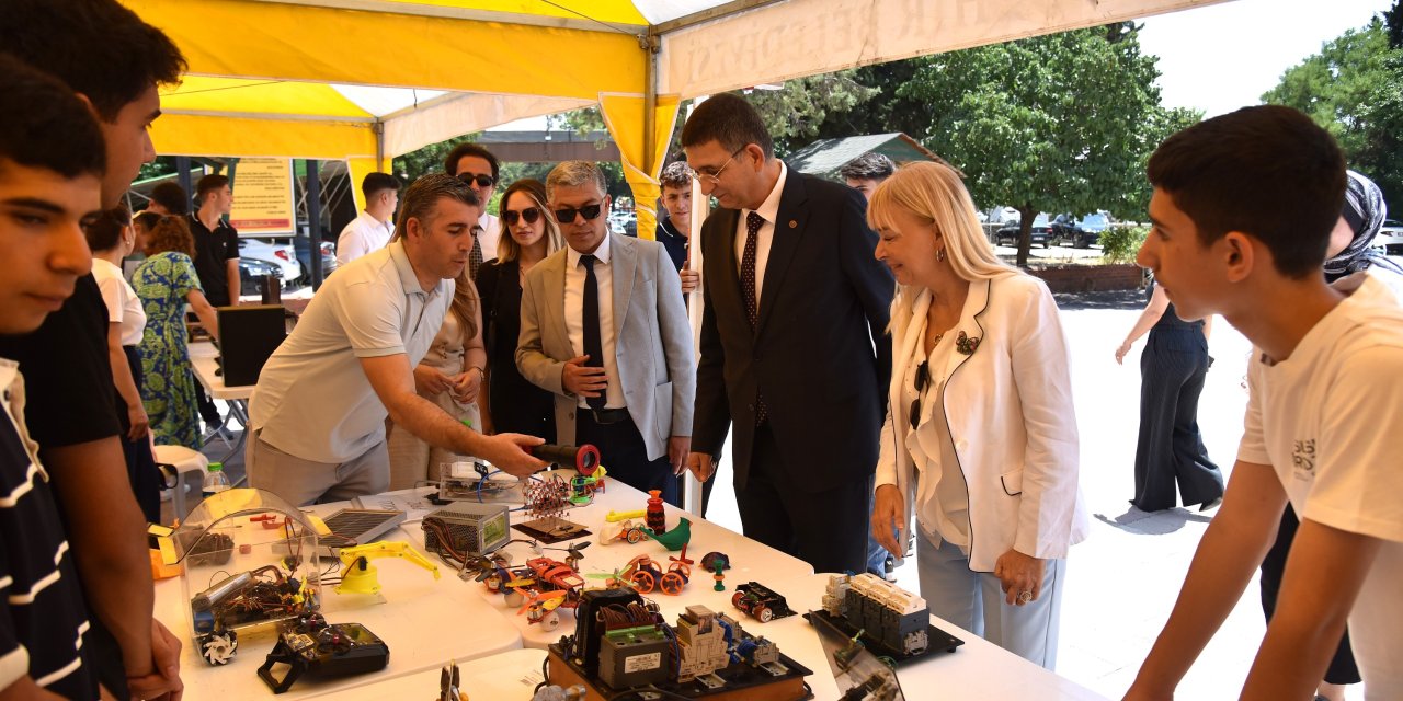 Gaziantep'te Mesleki Eğitimi teşvik eden şenlik