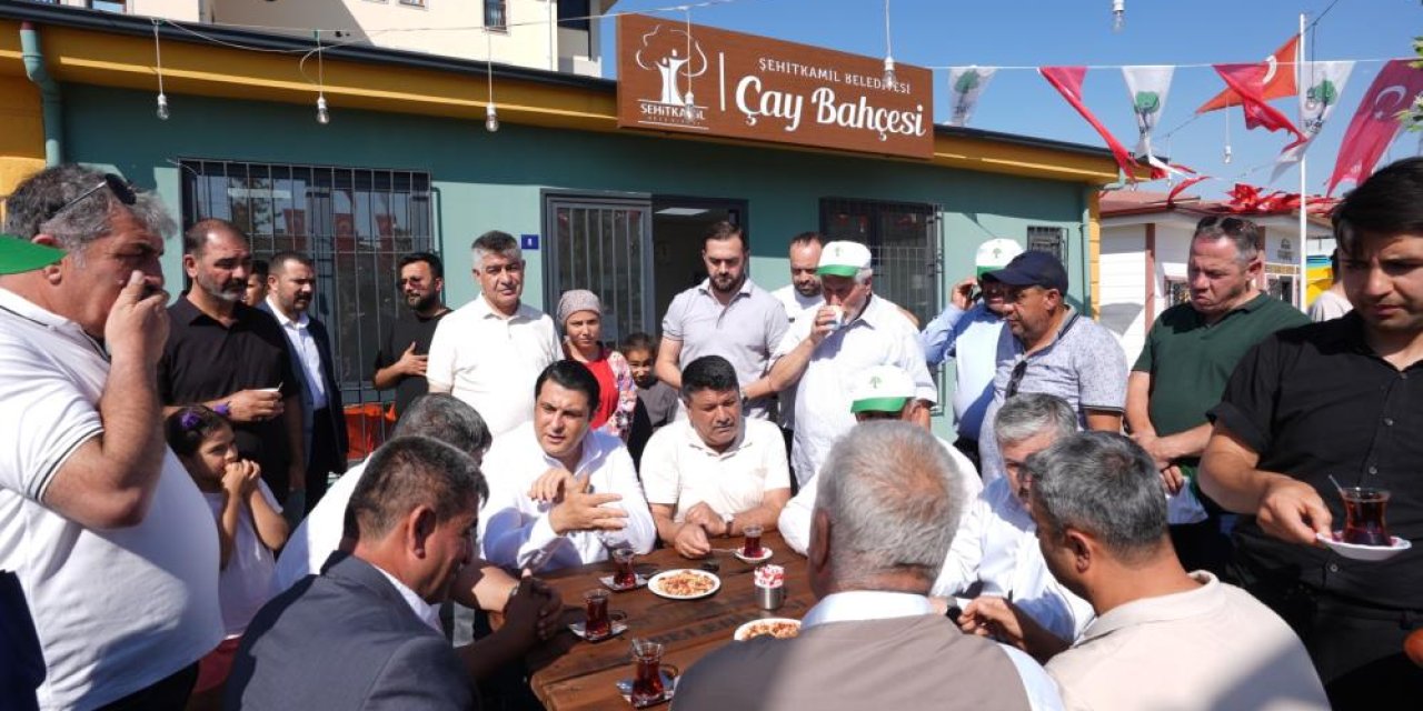 Umut Yılmaz, Kuzeyşehir Çay Bahçesi’ni hizmete açtı