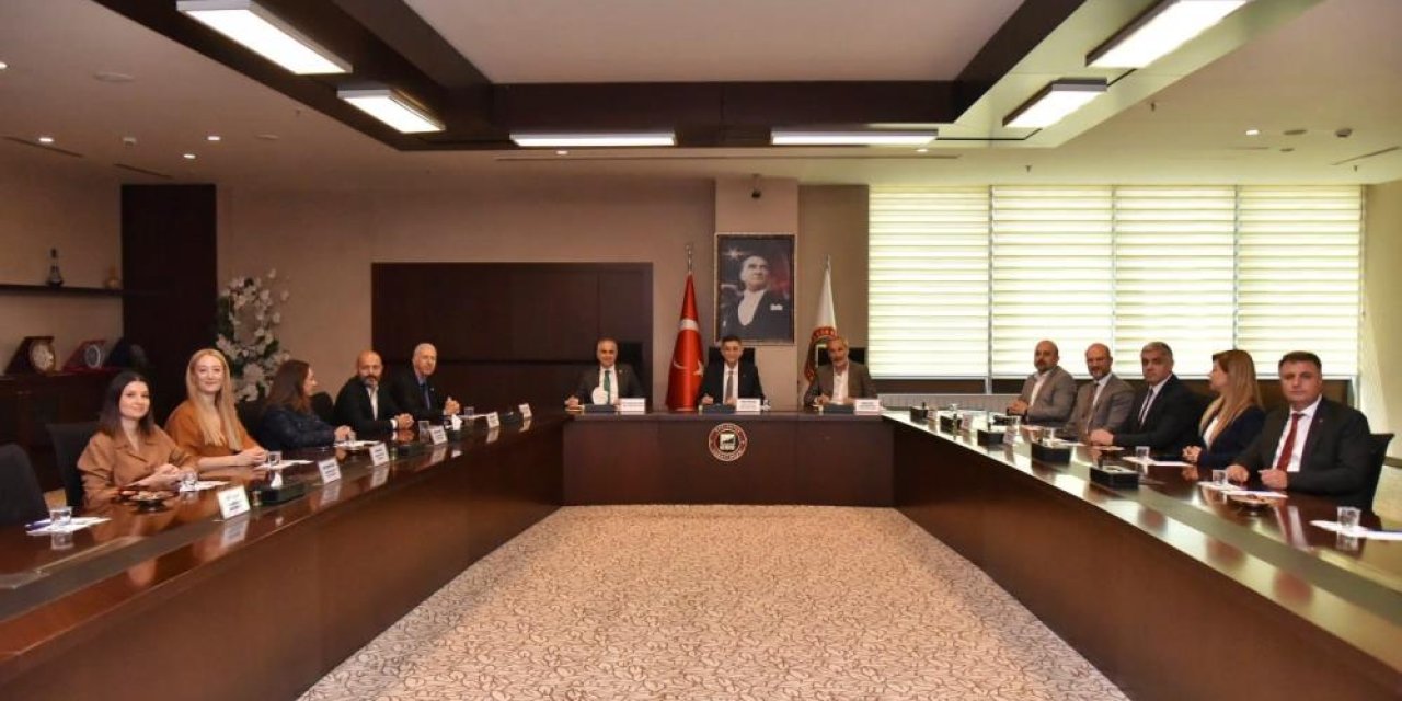 Gaziantep'te Sanayi, Akademi ve Gençlik, güçlerini birleştiriyor