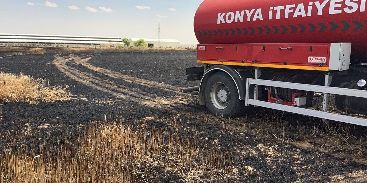 Konya'da buğday tarlası yandı