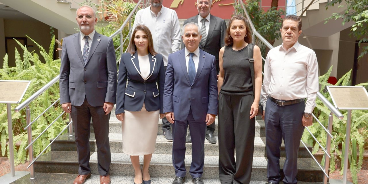 Gaziantep Üniversitesi ile basın arasındaki köprü güçleniyor