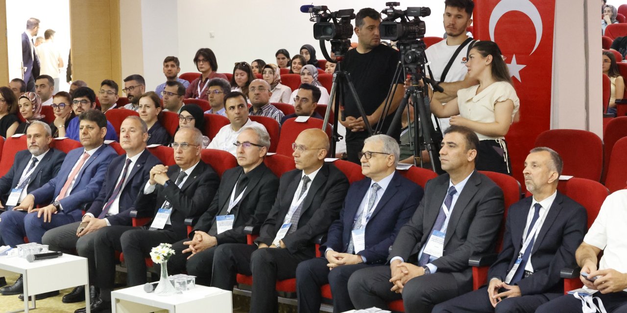 GİBTÜ ev sahipliğinde bilimsel sempozyum gerçekleşti