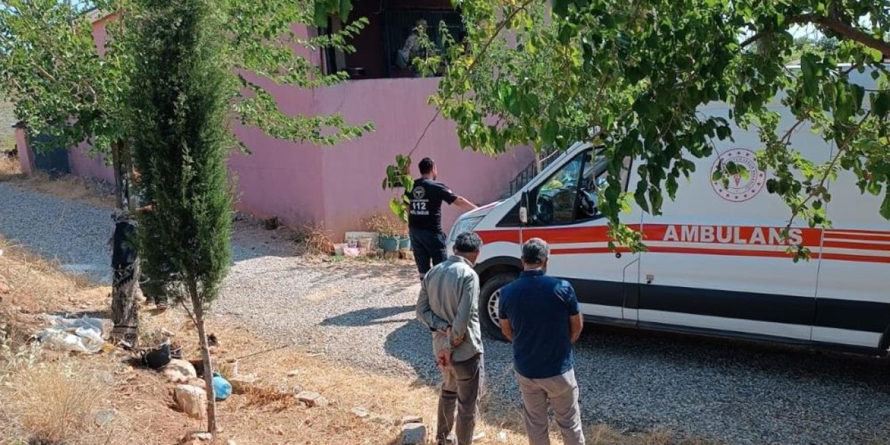 Bir kadın eşini tarafından silahla vurarak öldürdü