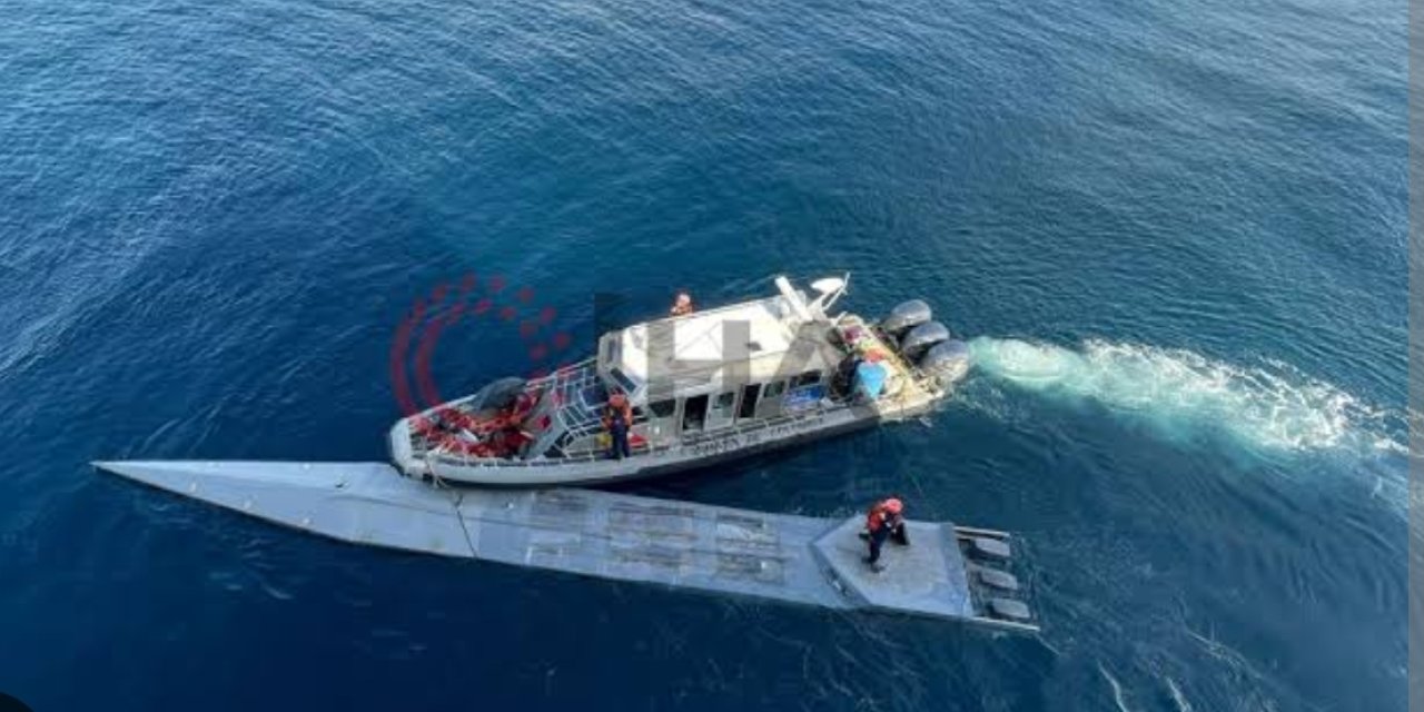 Kolombiya’da insansız narkotik denizaltı ele geçirildi