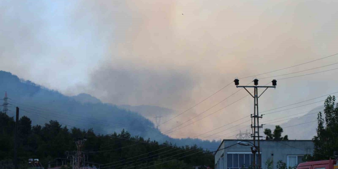 Hatay yanıyor havadan müdahale yeniden başlatıldı