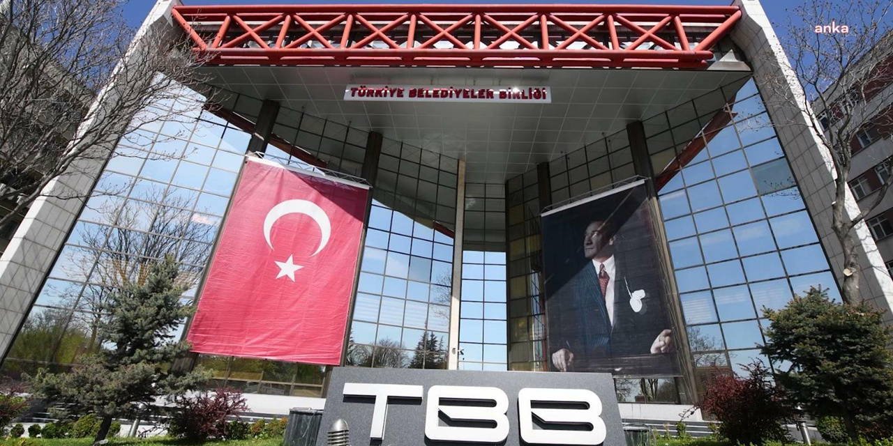 TBB Encümeni'nden belediyelere yönelik operasyonlara tepki