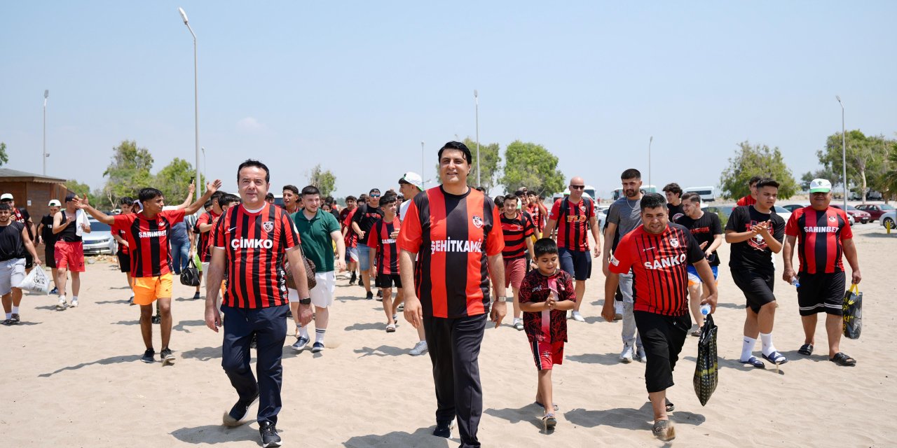 Başkan Yılmaz'dan Gaziantep FK taraftarına sürpriz, taraftarlar birlikte günübirlik tatile çıktı