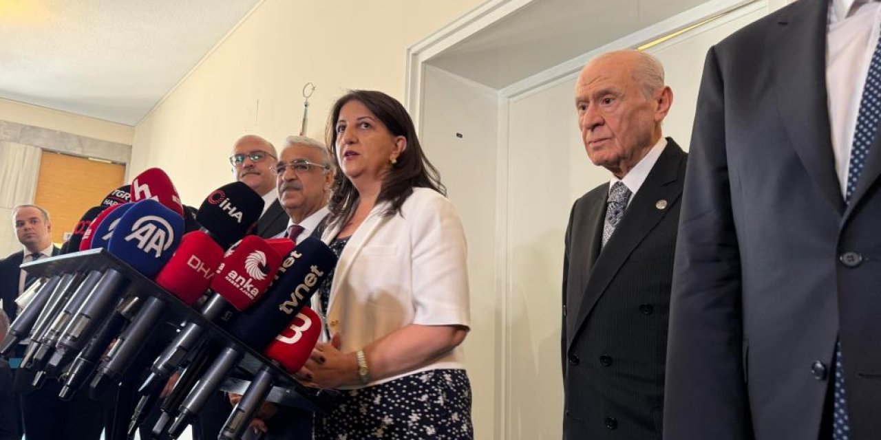 Siyasette hareketlilik, MHP lideri Bahçeli, DEM Parti heyetiyle görüştü