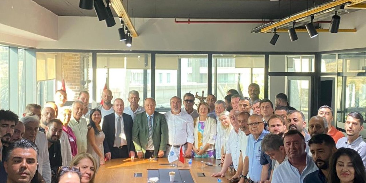 Siyasette şok gelişme! Memleket Partisi resmen kapatıldı