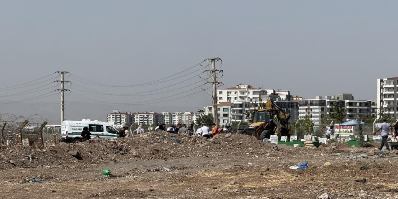 Sur ilçesinde 19 yaşındaki kadın silahlı saldırıda hayatını kaybetti