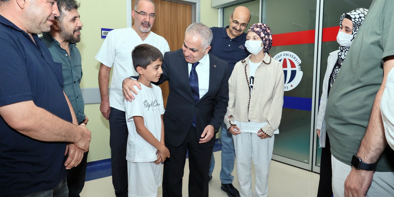 Minik yüreklere umut: GAÜN Çocuk Hastanesi'nde hayat kurtaran nakil