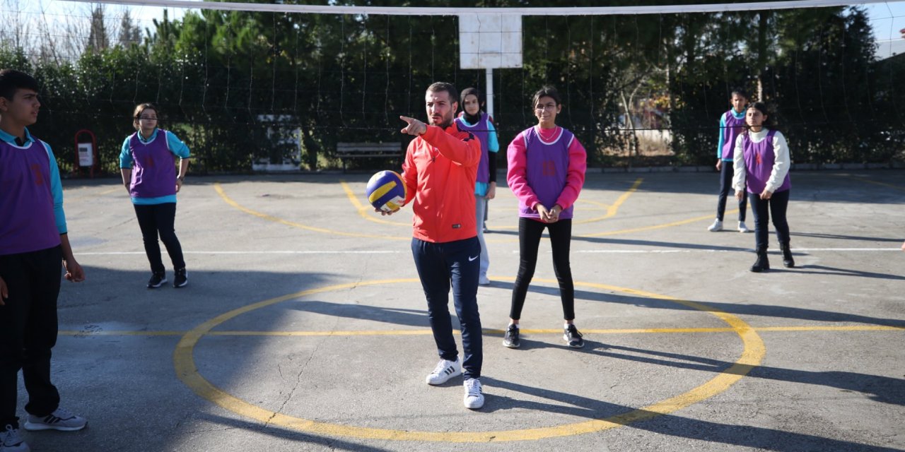 Milli Sporculara Öğretmenlik fırsatı! 2025 sözleşmeli atama duyurusu yayımlandı