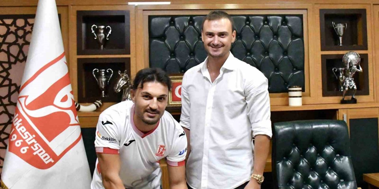 Balıkesirspor 'a yeni transfer