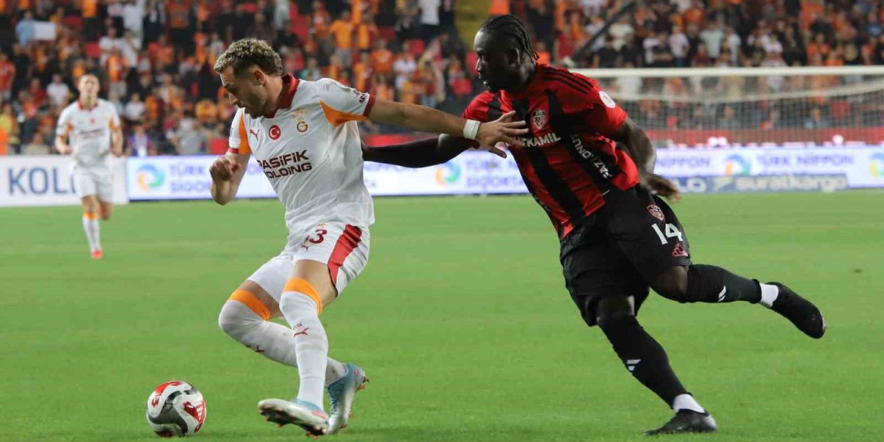 Gaziantep FK: 0 - Galatasaray: 3 ( ilkyarı)