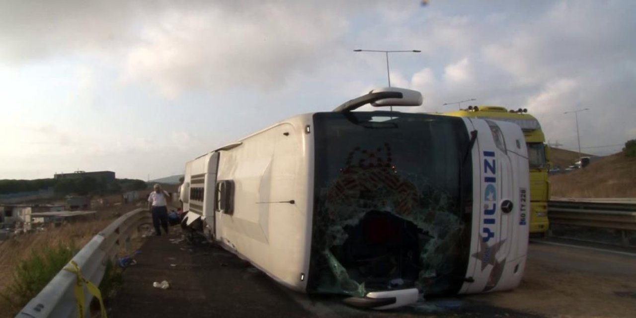 Kuzey Marmara Otoyolu’nda korkunç kaza: 3 ölü, 20 yaralı