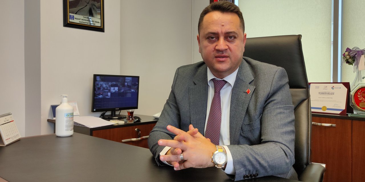 Gökhan Çeliktrük, CHP'den AKP'ye geçişlerden yönetim ile vekilleri suçladı