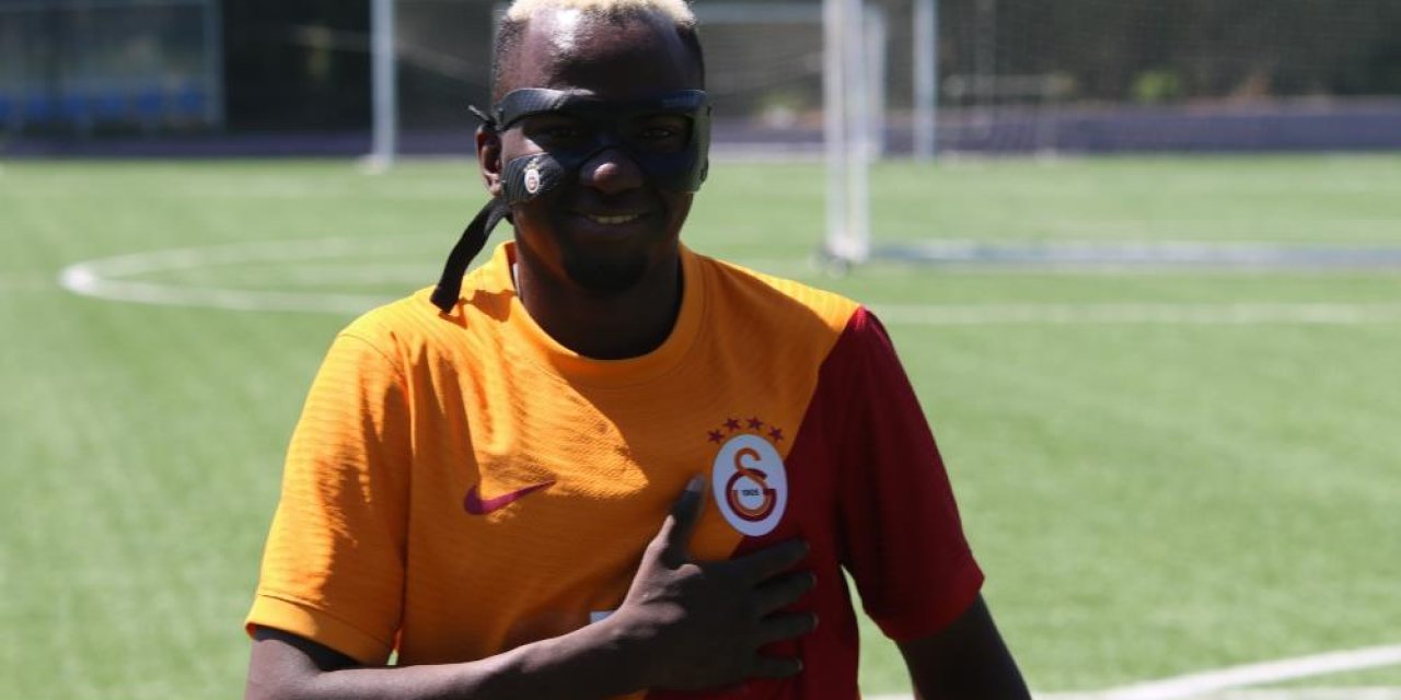 Osimhen’i Eskişehir’de gören şaşırıyor