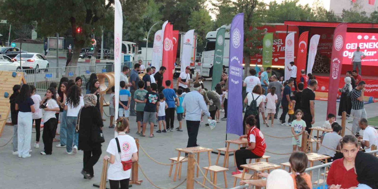 Geleneksel Oyun Tırı Siirt’te