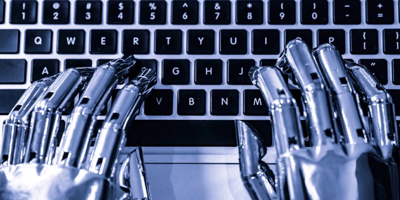 Yapay zeka görünümsüz haber sitesi: Geleceğin haberciliği başlıyor