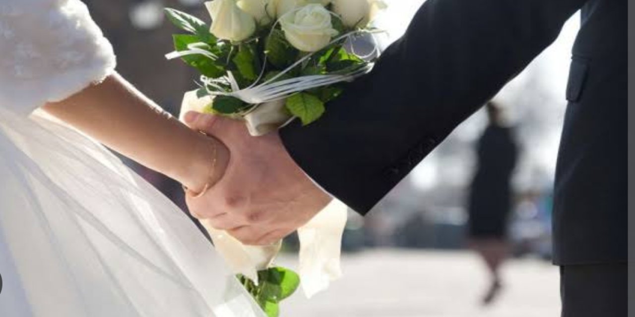 Düğünde facia: Damat düğün gecesi yengesinin kurşunuyla can verdi