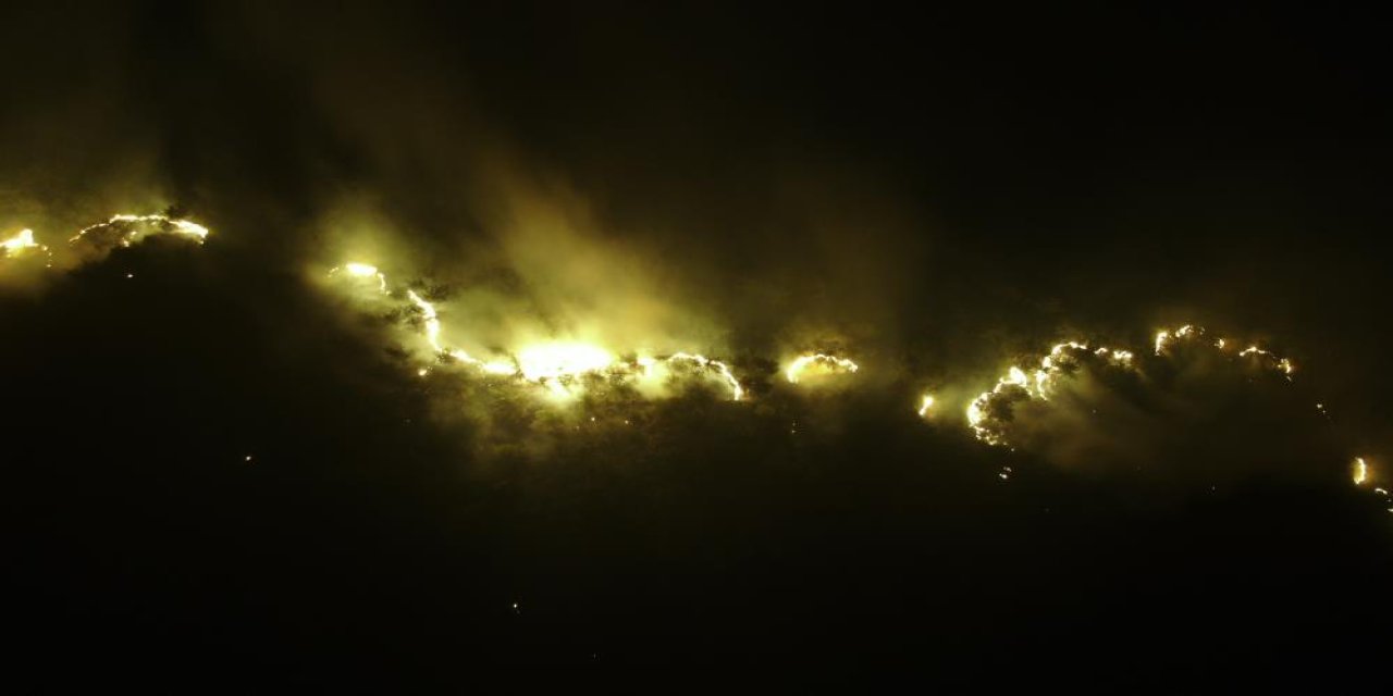 Kastamonu’da orman yangını sürüyor, köyler boşaltılıyor