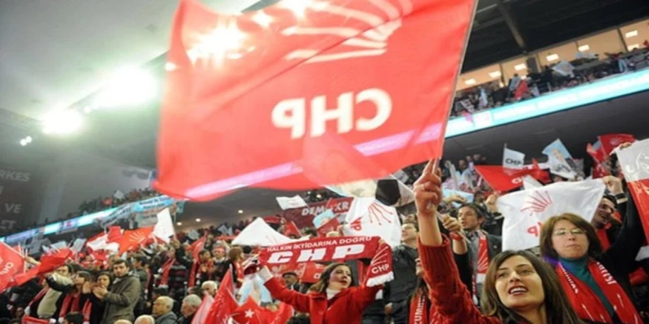 CHP’nin İstanbul'daki üç İlçesinde kongre krizi