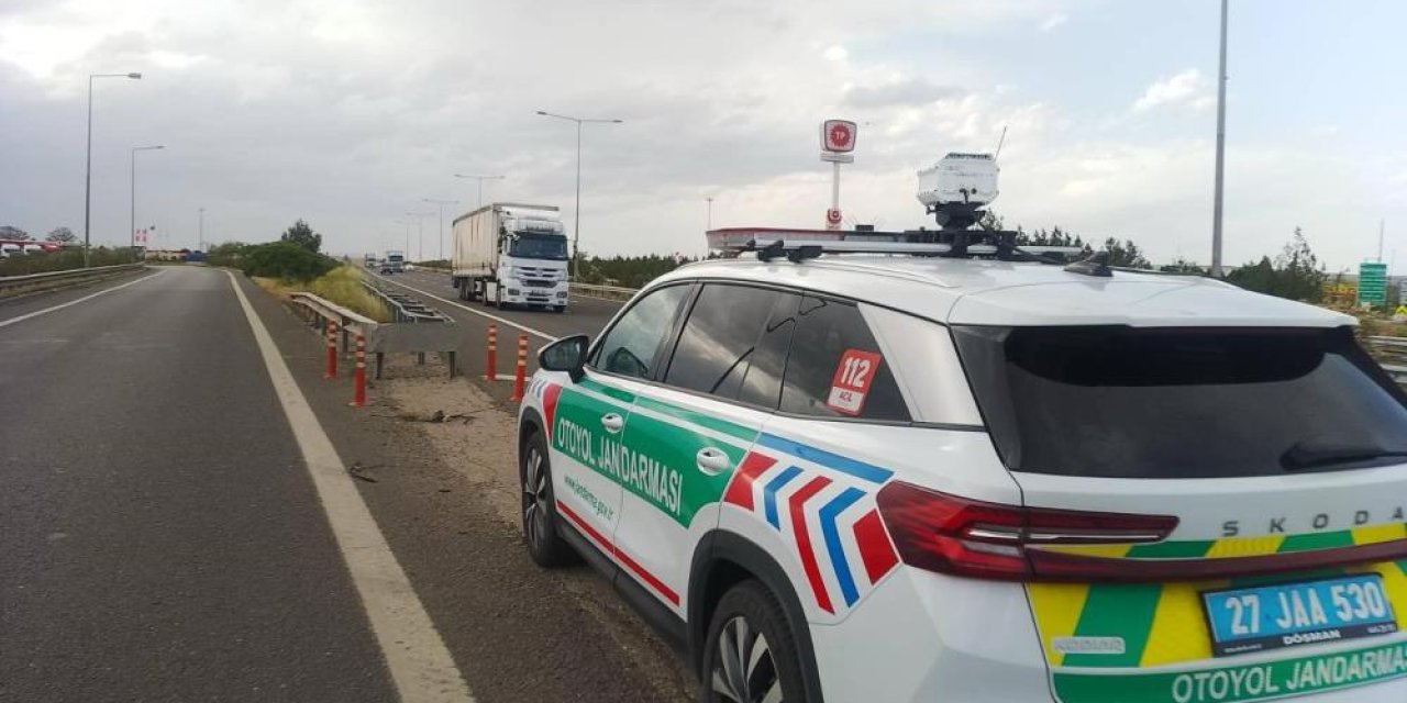Gaziantep'te otoyolda kural ihlali yapan 2 bin 46 araca ceza