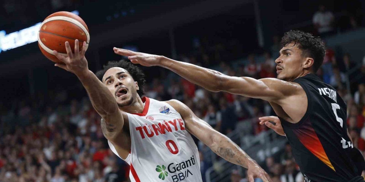 A Milli Erkek Basketbol Takımı, Avrupa ikincisi oldu
