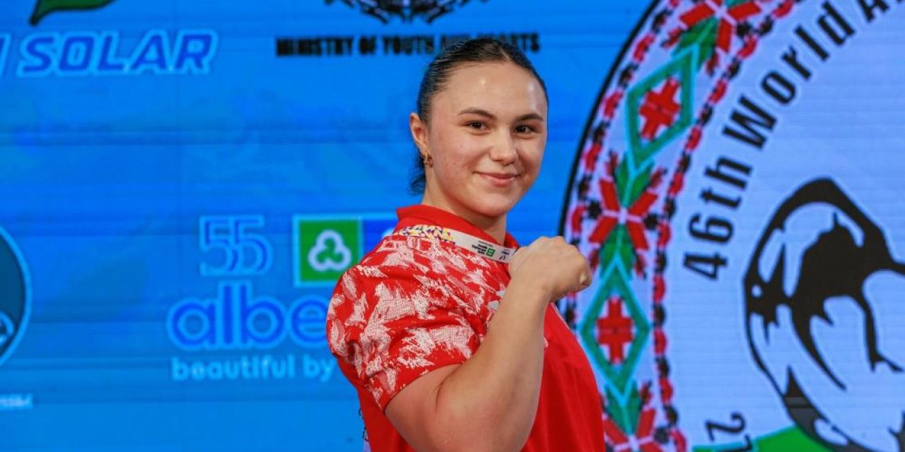 Melek Şahin’den tarihi başarı: 1 haftada 3 dünya şampiyonluğu