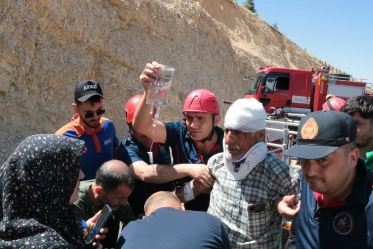 Dağ çayı toplarken depreme yakalandı, uçurumdan aşağı düştü