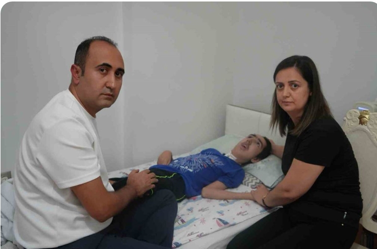 Bademcik ameliyatı oldu hayatı karardı