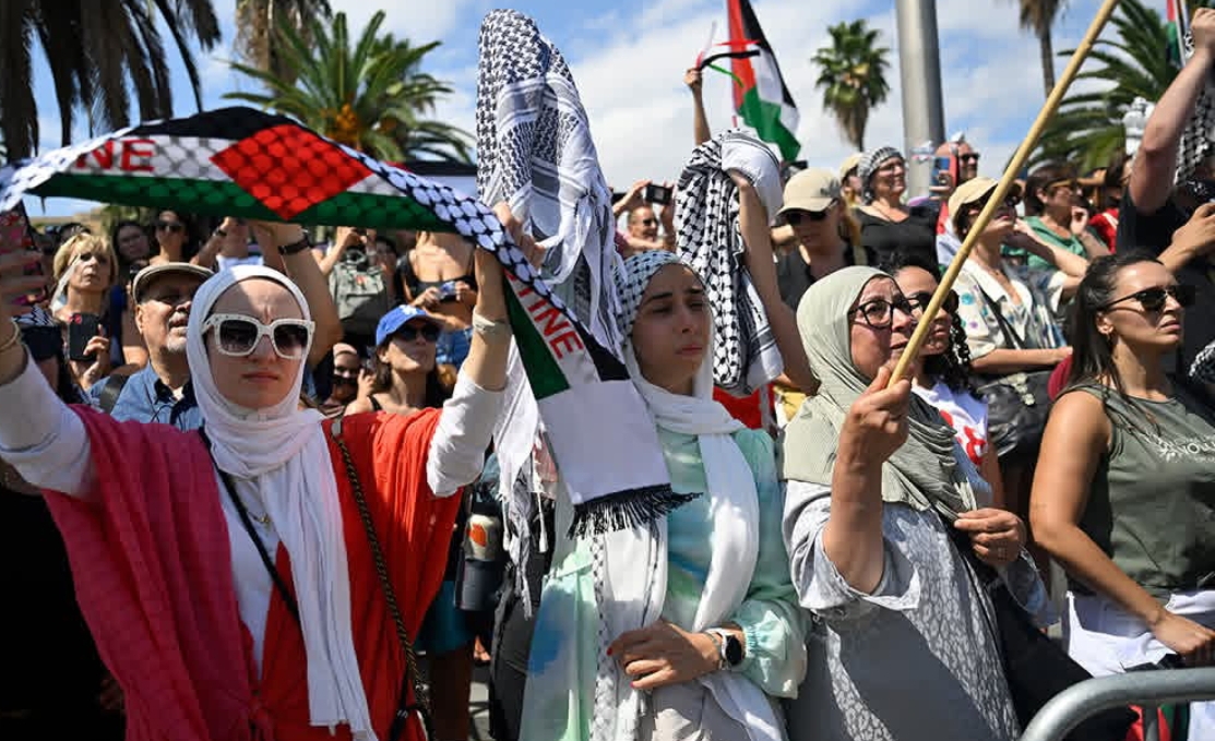 İsrail’e dünya ülkelerinde protestolar sürüyor, Küresel Sumud Filosuna destek var